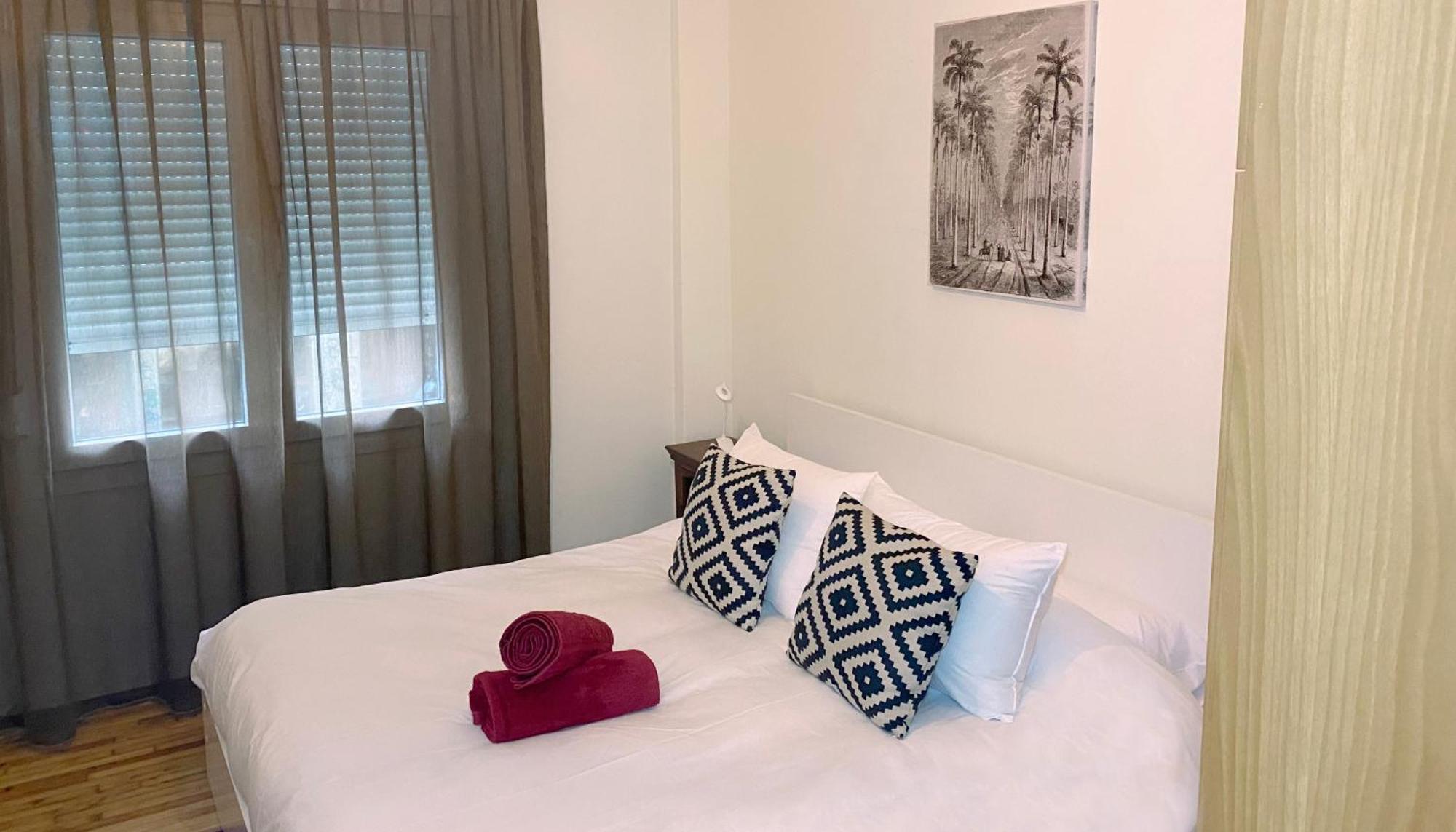 Apartment Spacious 2 Bedroom Downtown - Explore Center By Foot *